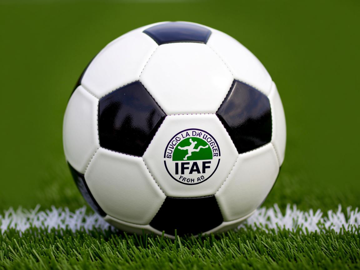 九游娱乐app-埃尔切中场调度节奏感明显提升，埃尔切升级